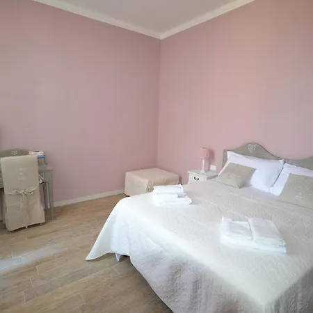 Casa Dane' Vendégház La Spezia