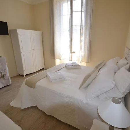 Casa Dane' 3* La Spezia
